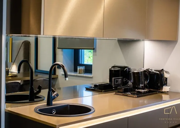 Luxury In Curiera 5* Малинска