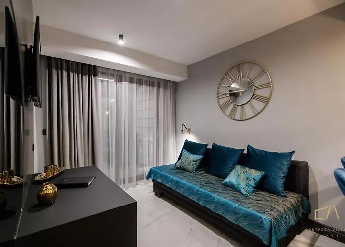 Luxury In Curiera 5* Малинска