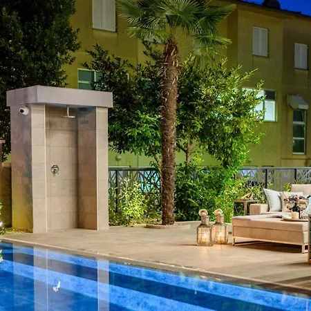 Guest house Luxury Curiera 5*