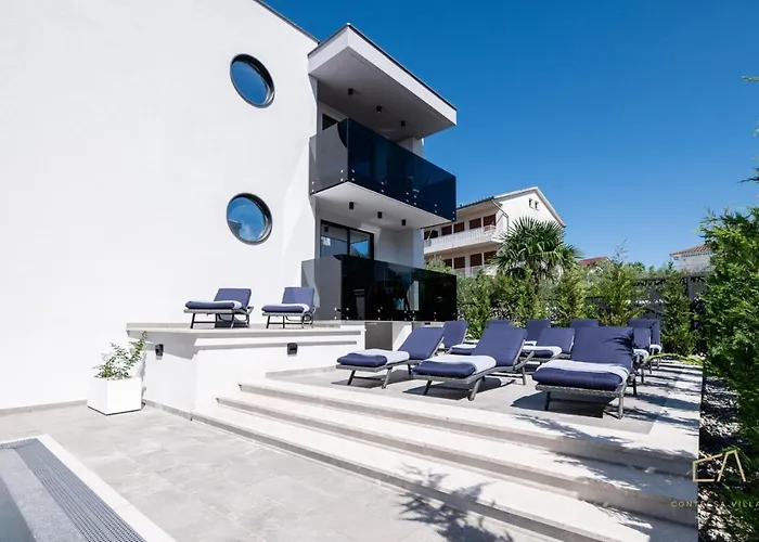 Luxury In Curiera